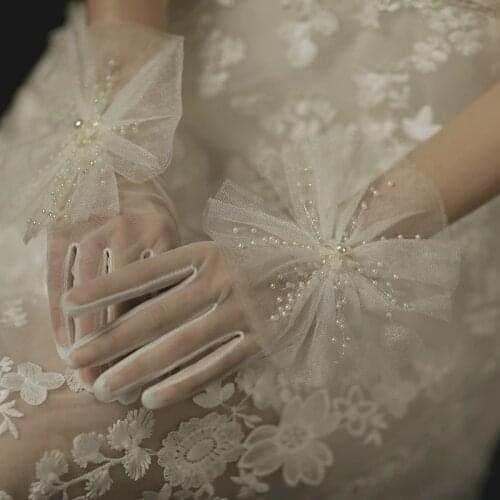 Wedding Bridal Short Gloves Net Full Finger Perspective Beaded Bow Wrist Length Costume Prom Party Gloves for Elegant Women 2021