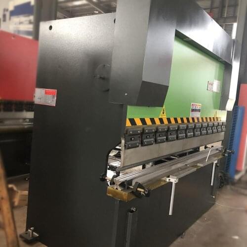 Metal Sheet Plate Wc67y 40t CNC Hydraulic Press Brake Bending Machine