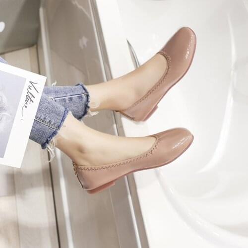 Spring Autumn Women Flats Soft Sole Slip on Flat Shoes Woman Loafers Patent Leather Boat Shoes Ladies zapatos mujer Black N7733L