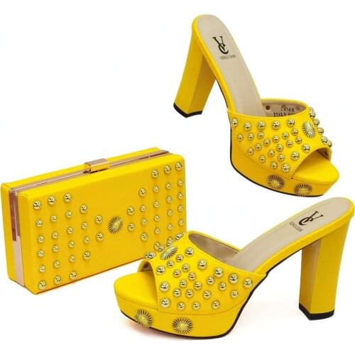 2020 Italian Design Appliques Style Shoes and Bags To Match Set Nigerian Women Wedding Shoes and Bags Sets in Pink Color