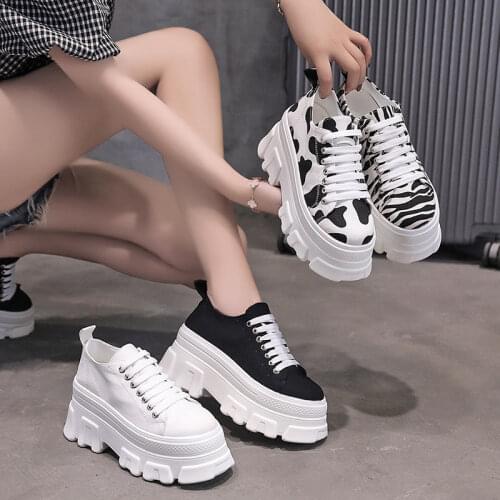 Biscuit Shape Shoes Womens Thick Bottom 2021 New Height Increasing Insole Thin Breathable Canvas Zebra Pattern Platform Shoes
