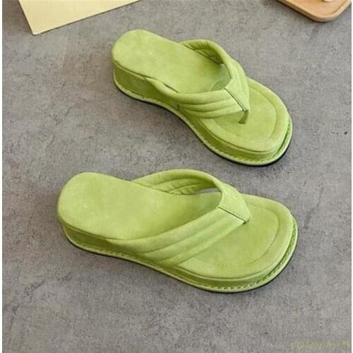 Green Slippers Summer Beach Platform Women Flip Flops Slides Faux Suede Soft Sole Chunky Sandals Women 2021 Summer Footwear
