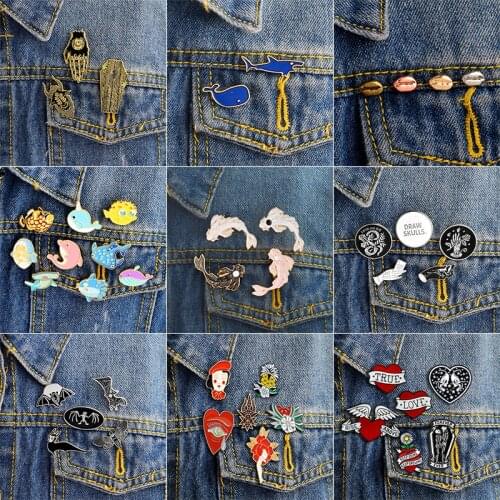 Skeleton Metal Enamel Brooch Set Wave Snow Mountain Whale Shark Badge Pin Simple Fashion Backpack Hat Jewelry Accessories