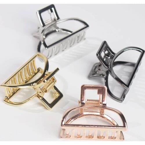 Fashionable Moon Hair Claws Clips For Women Dish Hair Accessories Hair Crab Make Up Hairpin Size S M L