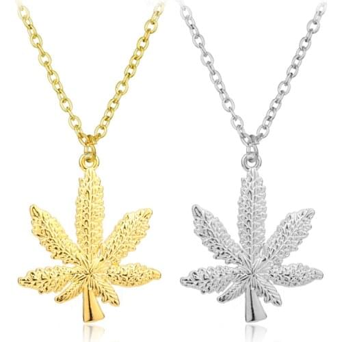 Cannaby Leaf Necklace for Women Pendant Choker Jewellery Necklaces for Teen Girls