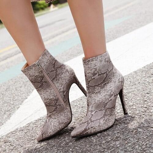 2019 New Women High Heels Boots Shoes Woman Pointed Toe Boots Serpentine Zip Ankle Boots Prom Autumn Snake Print Winter Boot
