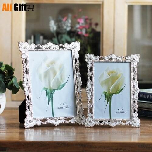 Hot Selling Newest Metal Diamond Frame Wedding Gift Retro Vintage DIY Family Wedding Photo Frame DIY Pictures Frames Decoration