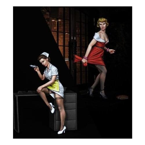 1/35 scale die-cast resin white model World War II Russian female soldiers need to manually color the model free shipping