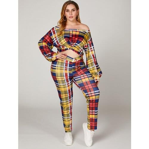 2021 Autumn/Winter Womens Two Piece New Fashion Style Sub Sexy Shoulder Baring Long Sleeve Set 834