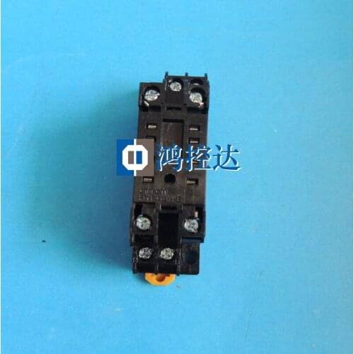 Special price new original base PYF08A-E