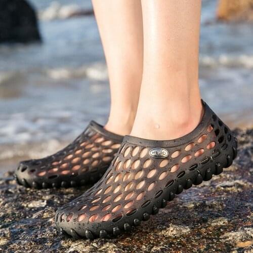 Summer Jell Sandals Water Shoes Comfortable Unisex Clogs Garden Shoes Light Slip-on Slippers Women Shoe Soft Flats