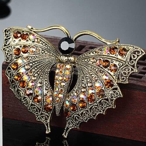 Fashion Women Vintage Butterfly Brooch Pin Perfect Rhinestone Brooches Bouquet Collares Has Accessories Brand Women Hijab Pins