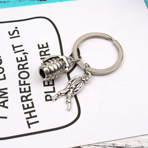 New Fashion KeychainThe Walking Dead Pendants DIY Men Jewelry Car Key Chain Ring Holder Souvenir For Gift Zombie Grenade