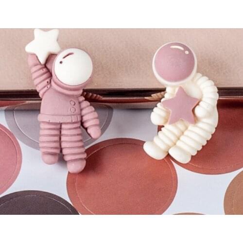 10Pcs Cartoon Star Astronaut Flat Back Resin Cabochon for Hair Bows Center Scrapbooking DIY Jewelry Craft Decoration Accessories