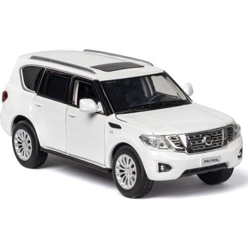 1:32 Alloy Diecast Car Model Nissa PATRO Y62 Pull Back Sound Light Kids Toy Car Collection For Childrens Gifts