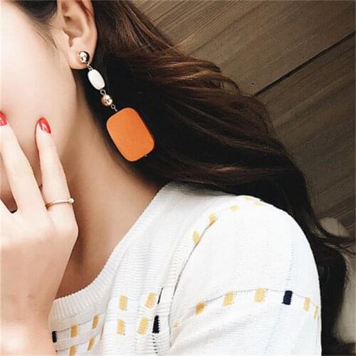 Fashion gift Green Wooden Earrings For Women Simple Temperament Geometric Natural Wood Statement Earrings Fashion Jewelrly