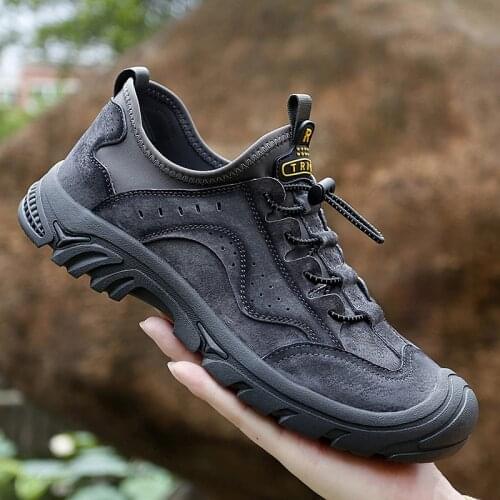Men Outdoor Shoes High Quality Suede Leather Casual Breathable Mens shoes Climbing Hiking Footwear Male Fashion Comfortable Shoe