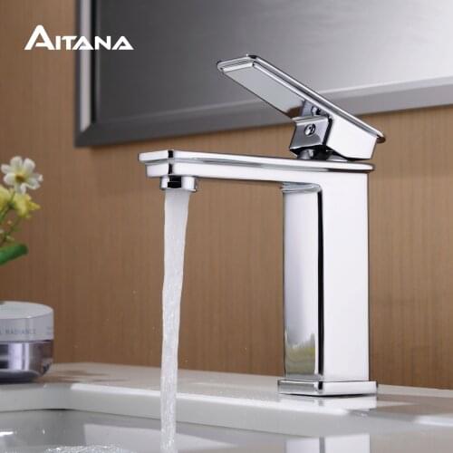 Bathroom Faucet, Single Handle Bathroom Sink Faucet Single Hole brass Lavatory Vanity Basin Sink Faucets with Water Line Hose