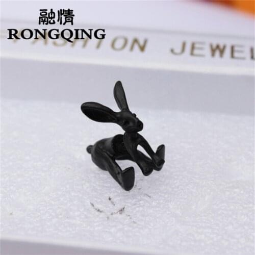 RONGQING 1pcs Boho Chic 3D Animal Bunny Gothic Earrings Cute Rabbit Earrings for Women Brincos