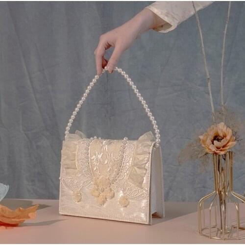 Vintage Bag Women Embroidered Lace Shoulder Crossbody Bag Retro Chain Ladies Messenger Purses Flowers Design Wedding Handbag