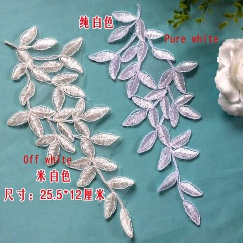 10Pcs off white/pure white wedding car bone lace leaves flower shape accessories bridal head ornaments jewelry materials A819