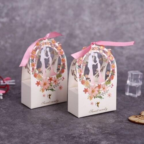 20/50/100Pcs Small fresh floral candy box bow gift with hand gift box custom white cardboard small paper box