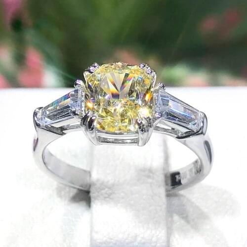 Solid 18K White Gold 1ctw Yellow Moissanite Cushion 5x7mm 1 Carat Ring side Moissanite Fine gold jewelry for Women