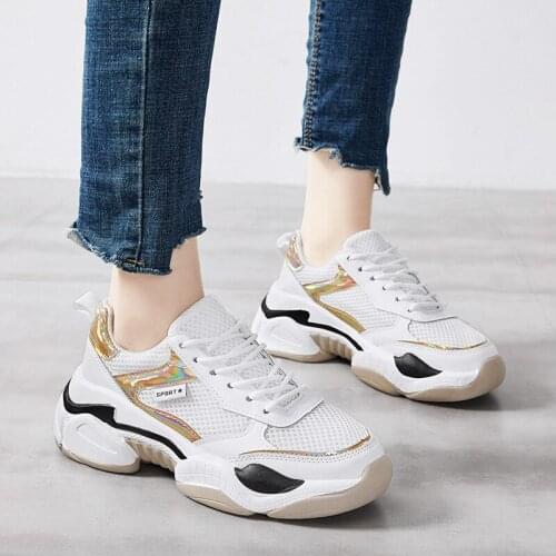 2019 Spring Autumn Fashion Ladies Casual Shoes For Woman Vulcanized Shoes Breathable Wild Platform Women Shoes Sneakers R4-28