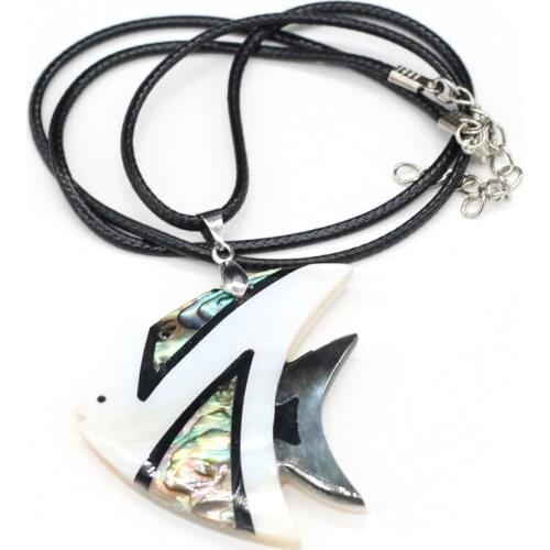 Natural Mother of Pearl Shell Pendant Necklace Cuter Fish Shell Pendant Necklace Adjustable for Jewelry Necklace Length 55+5cm
