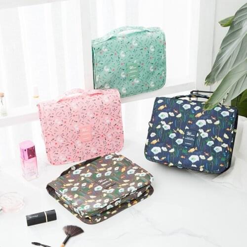 Fadish Women's Cosmetic Bags