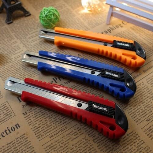High quality 1 Pcs Utility Cutter Snap Off Retractable Razor Auto Locked Blade Knife Tool Supplies