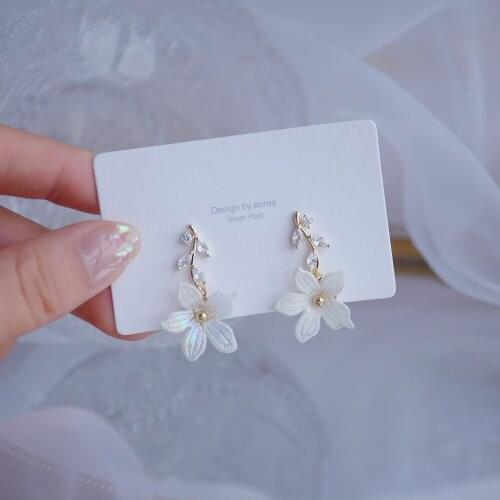 Xinbada 14k Real Gold Plated Jewelry Micro-inlaid Zircon Exquisite Flowers Luxury Earrings for Woman Holidya Daily Cute Earring