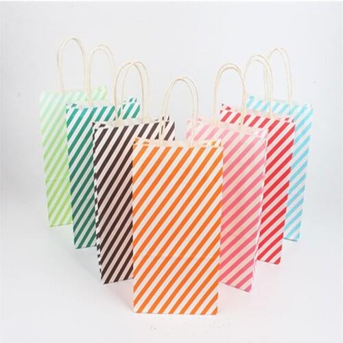 10Pcs /Bag 16x22cm Paper Bags with Handles Wedding Favors Gift for Guests Souvenirs Birthday Party Christmas Baby ShowerGift Bag