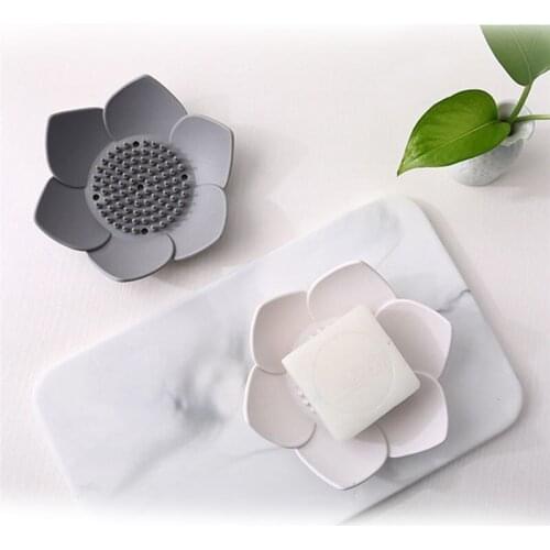 Flexible Silicone Shower Soap Box Bath Soap Dish Water Filter Flower Shape Flexible Non-slip Keep Dry Soapbox Bathroom Supply