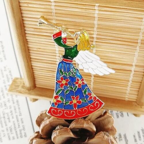 HOSENG Horn Blowing Angel Classical Brooch For Women Man Party Exquisite Suit Coat Enamel Pin Jewelry Gift HS_761