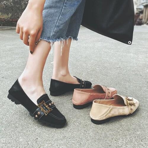 Womens single shoes 2021 new all-around flat sole small leather shoes, lazy, autumn plush and autumn Doudou shoes