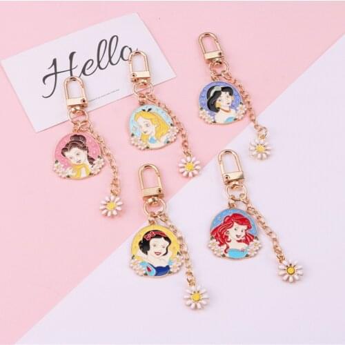 Disney New doll toys Frozen Cartoon princess Dripping Alloy Snow White Keyring baby girls Flower Keychain bag Pendant toys