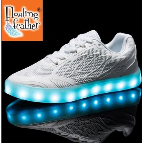 Size 35-40 Women USB Charging Glowing Casual Shoes Led Light Up Shoes Female Sneakers with Luminous Sole Anti-slippery Sneakers