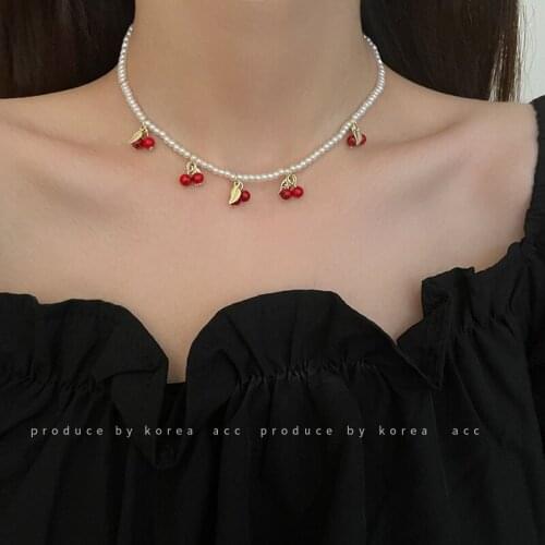 Vintage Crystal Sweet Red Cherry Pendant Imitation Pearl String Chain Womens Girl Necklace Clavicle Chain Party Jewelry Gift
