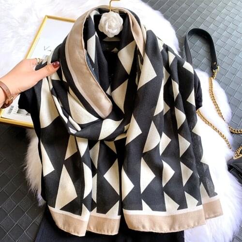 2020 Spain Fashion Women Cotton Viscose Scarf Geometric Beach Hijab Shawls and Wraps Female Foulards Echarpe Designer 180*90Cm