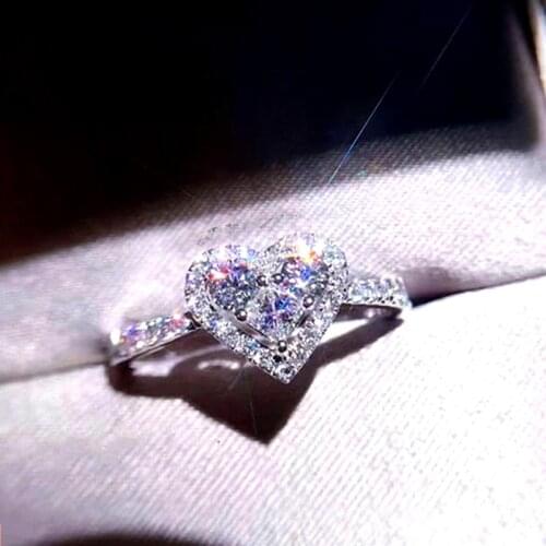Huitan Novel Design Heart Shaped Women Rings Silver Color Brilliant White CZ Stone Stylish Accessories for Party Fashion Jewelry