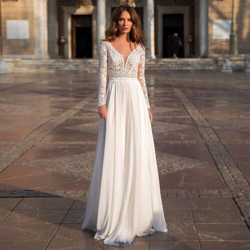 Charming Long Sleeve Beach Wedding Dress 2021 Sexy V-neck Sweep Train Appliques Lace Chiffon Bridal Gowns