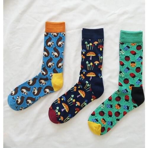 New arrival men women cotton socks cute beetle mushroom squirrel pattern socks Funny man socks Chaussettes dress Calcetines