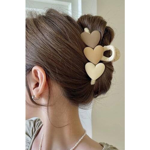Korean Style Love Retro Plastic Hair Claws Elegant Simplicity Hair Clips Hairpins Headwear for Women Girls Hair Accessories