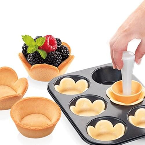 Plastic Cake Cup Moulder Biscuits Mould Cake Baking Tools Tart Cutter Flower Cupcake Mold Round Dough Cookie Cutter Set Stamper