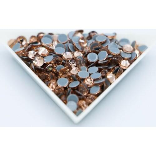 Ss6,ss10,ss16,ss20,ss30 Lt.Peach Color DMC Iron On Rhinestones/Hot fix Crystal Rhinestones Strass Sewing & Fabric Garment stones