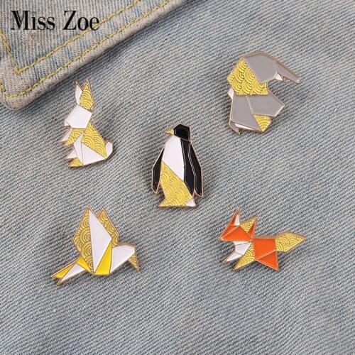 Origami Animals Enamel Pin Custom Penguin Bird Fox Rabbit Elephant Brooches Badges for Bag Clothes Cartoon Cute Jewelry Gift