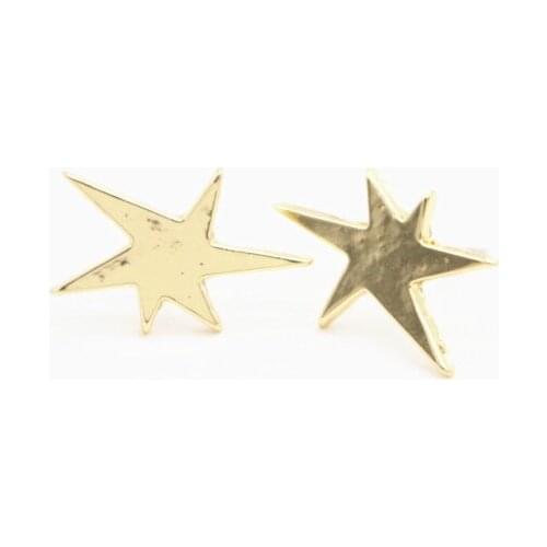 Irregular hexagonal star stud earrings The hexagon of the ear nail series Designed for beautiful women