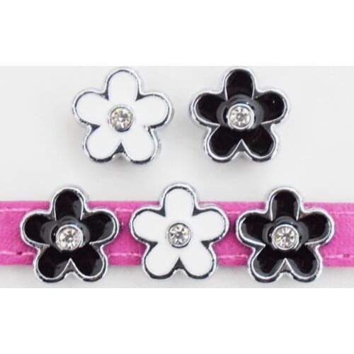 10PCS 8mm Black White Crystal Flowers Slide Charms Flat Beads DIY Accessories Handmade Bracelets Belt Strips Pet Name Collar
