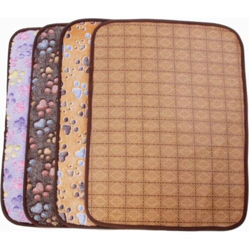 Portable Pets Cooling Mat Summer Pet Ice Pad Cool Cold Silk Moisture-Proof Cooler Sofa Mats Tour Sleeping Pet Accessories 4 Size